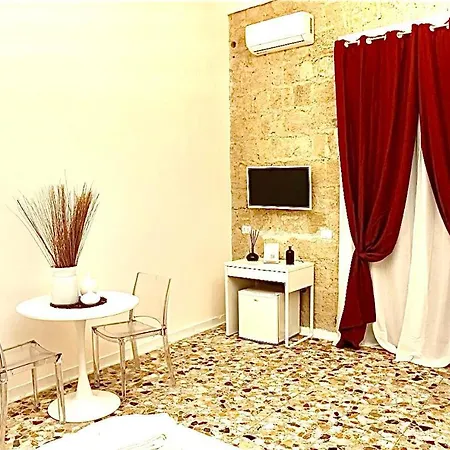 La Suite Di Marco Naples Exterior photo